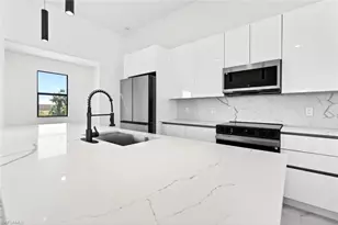 1406 NE 20th St, Cape Coral, FL 33909 - Photo 8