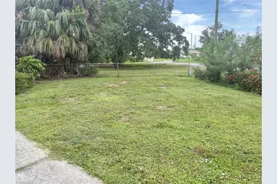 3751 Highland Ave, Fort Myers, FL 33916 - Photo 4