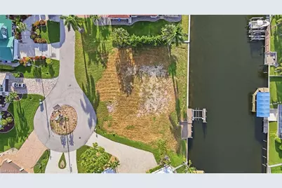 1230 SW 53rd Ter, Cape Coral, FL 33914 - Photo 16