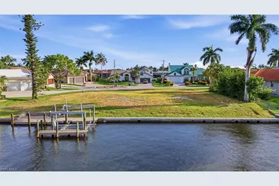 1230 SW 53rd Ter, Cape Coral, FL 33914 - Photo 18