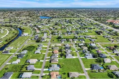 401 NW 18th Ave, Cape Coral, FL 33993 - Photo 40