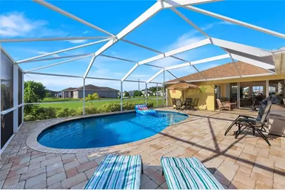401 NW 18th Ave, Cape Coral, FL 33993 - Photo 4