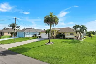 401 NW 18th Ave, Cape Coral, FL 33993 - Photo 6