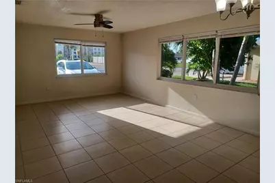 4808 Lucaya Dr #1, Cape Coral, FL 33904 - Photo 4