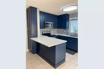 1442 Park Shore Cir #1, Fort Myers, FL 33901 - Photo 4
