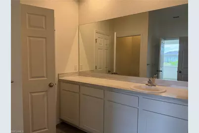 916 NW 3rd Ave, Cape Coral, FL 33993 - Photo 14