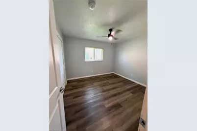 3032 SE Santa Barbara Pl #3, Cape Coral, FL 33904 - Photo 12