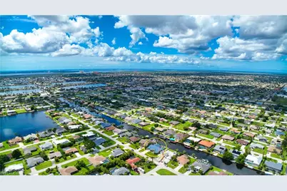 4404 SW 5th Ave, Cape Coral, FL 33914 - Photo 6