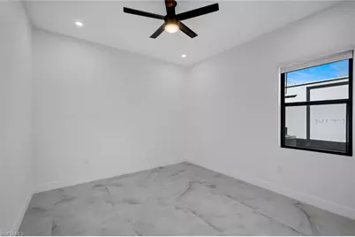 215 SW 37th Ln, Cape Coral, FL 33914 - Photo 24