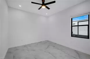 215 SW 37th Ln, Cape Coral, FL 33914 - Photo 24
