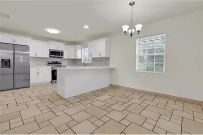 4301 New St, Fort Myers, FL 33905 - Photo 4