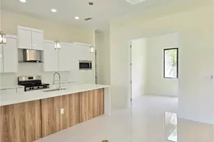 2606 43rd St W, Lehigh Acres, FL 33971 - Photo 8