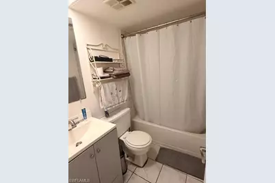1017 SE 39th Ter, Cape Coral, FL 33904 - Photo 20