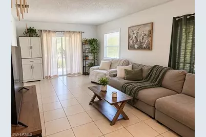 1017 SE 39th Ter, Cape Coral, FL 33904 - Photo 6
