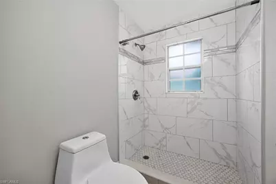 305 SE 27th Ter, Cape Coral, FL 33904 - Photo 28