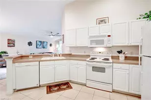 10125 Colonial Country Club Blvd, Fort Myers, FL 33913 - Photo 12