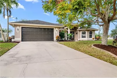 314 NE 12th Ct, Cape Coral, FL 33909 - Photo 4