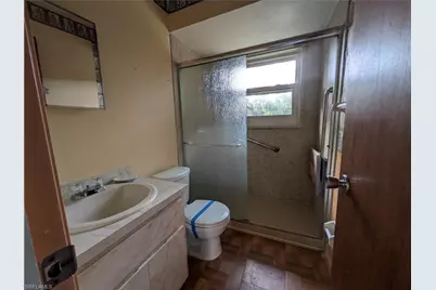 2104 E 9th St, Lehigh Acres, FL 33936 - Photo 8