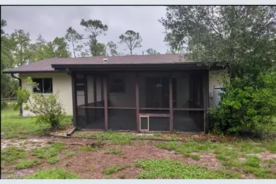 2104 E 9th St, Lehigh Acres, FL 33936 - Photo 12