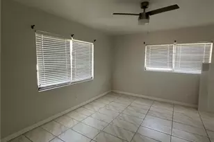 330 Palmetto Dr, Cape Coral, FL 33904 - Photo 8