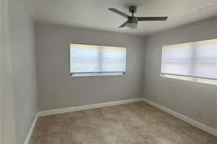 330 Palmetto Dr, Cape Coral, FL 33904 - Photo 4