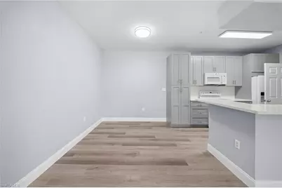 11511 Villa Grand #520, Fort Myers, FL 33913 - Photo 6