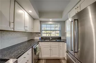 7050 Nantucket Cir, North Fort Myers, FL 33917 - Photo 8
