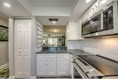 7050 Nantucket Cir #1, North Fort Myers, FL 33917 - Photo 10