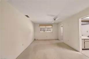 5586 Pendlewood Ln, Fort Myers, FL 33919 - Photo 14