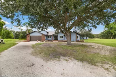 20401 Pearce St, North Fort Myers, FL 33917 - Photo 4