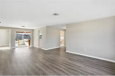 312 Hollywood St, Lehigh Acres, FL 33936 - Photo 18