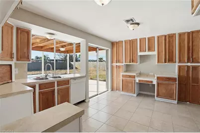 312 Hollywood St, Lehigh Acres, FL 33936 - Photo 22