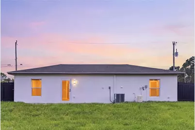 707 Sawyer St, Lehigh Acres, FL 33974 - Photo 2