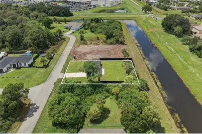 707 Sawyer St, Lehigh Acres, FL 33974 - Photo 8