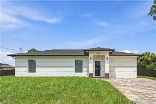 707 Sawyer St, Lehigh Acres, FL 33974 - Photo 4