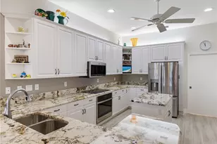 822 Cypress Lake Cir, Fort Myers, FL 33919 - Photo 14