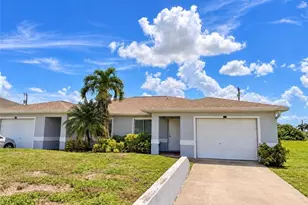 822 Diplomat Pkwy E, Cape Coral, FL 33909 - Photo 1