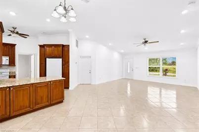 1121 NW 9th St, Cape Coral, FL 33993 - Photo 6
