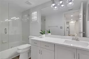 9900 Sunset Cove Ln, Fort Myers, FL 33919 - Photo 12