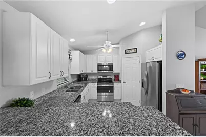 2217 SW 7th Pl, Cape Coral, FL 33991 - Photo 10
