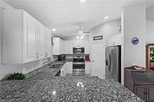 2217 SW 7th Pl, Cape Coral, FL 33991 - Photo 10