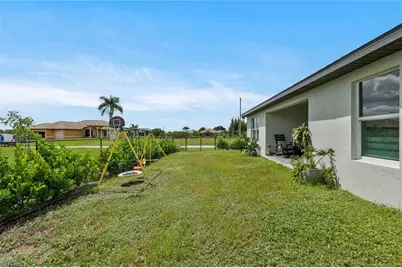 2003 NE 6th Ave, Cape Coral, FL 33909 - Photo 22