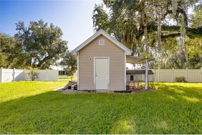 115 N Oak St, Labelle, FL 33935 - Photo 26
