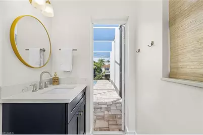 8 Palmview Blvd, Fort Myers Beach, FL 33931 - Photo 16