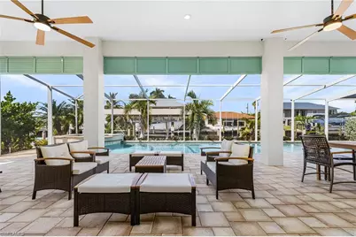 8 Palmview Blvd, Fort Myers Beach, FL 33931 - Photo 2