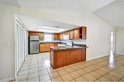 4707 SW 8th Pl, Cape Coral, FL 33914 - Photo 18
