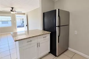3236 Dora St, Fort Myers, FL 33916 - Photo 4