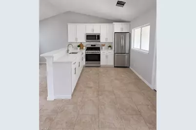 4542 25th St SW, Lehigh Acres, FL 33973 - Photo 4