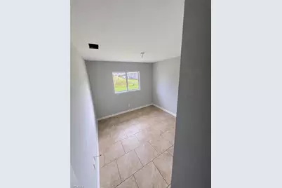 4542 25th St SW, Lehigh Acres, FL 33973 - Photo 6
