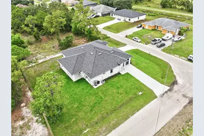2117 Leda Ave S, Lehigh Acres, FL 33973 - Photo 46